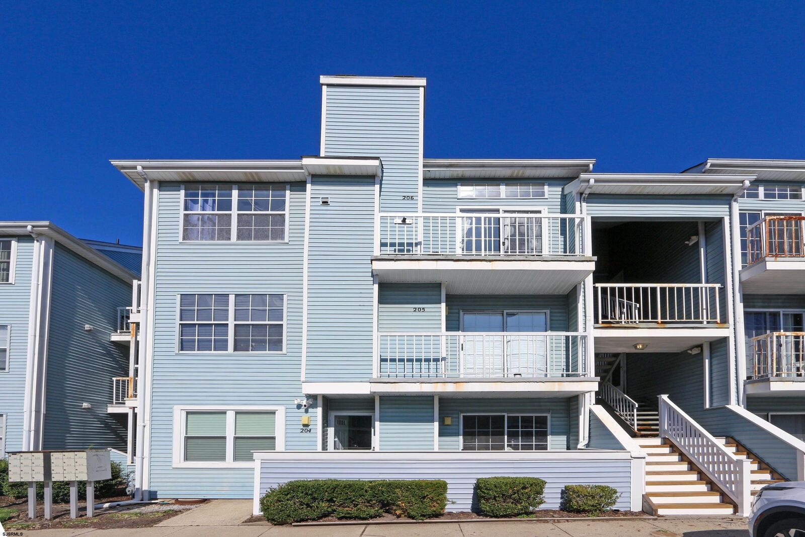 Property Photo:  206 Heathercrof Heathercroft 206  NJ 08234 