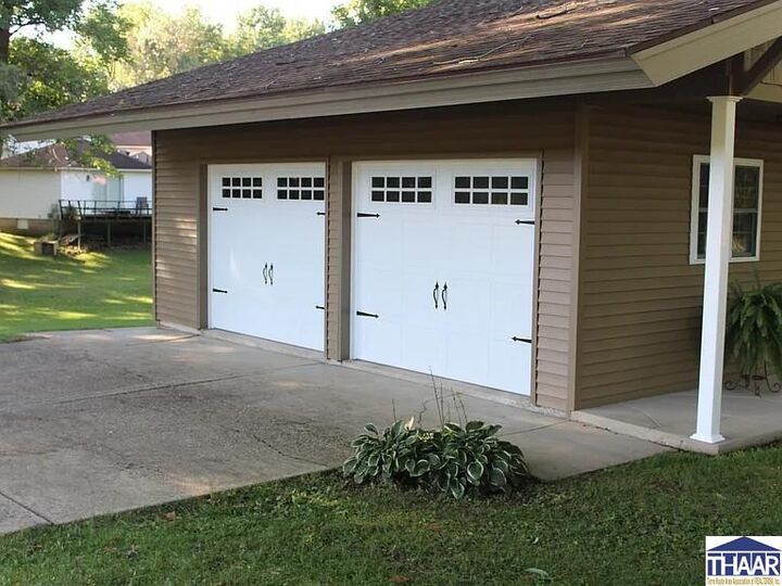 Property Photo: 2123 N Lakeview Drive IN 47882