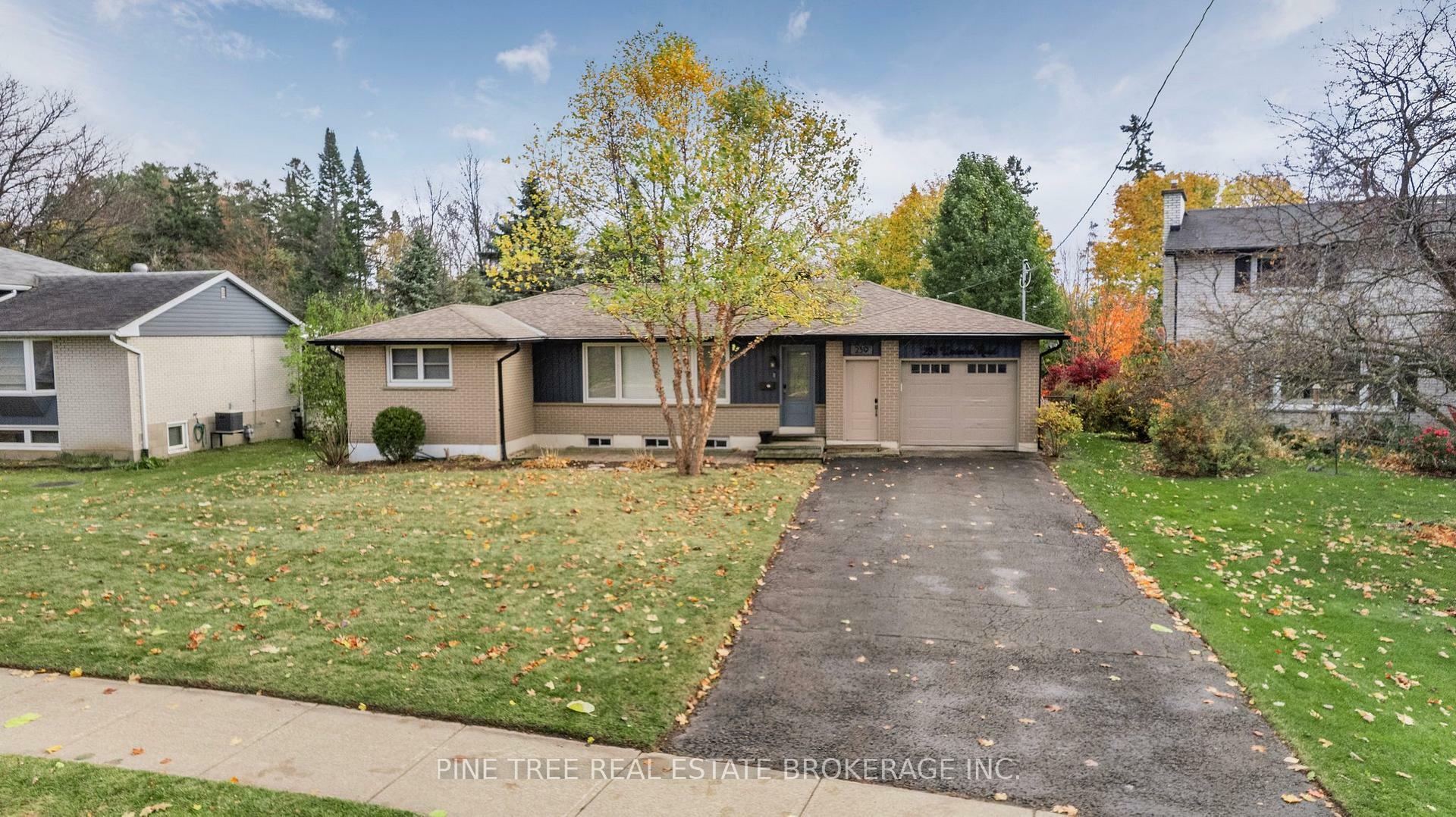 Property Photo: 239 Warnica Road ON L4N 3Z2