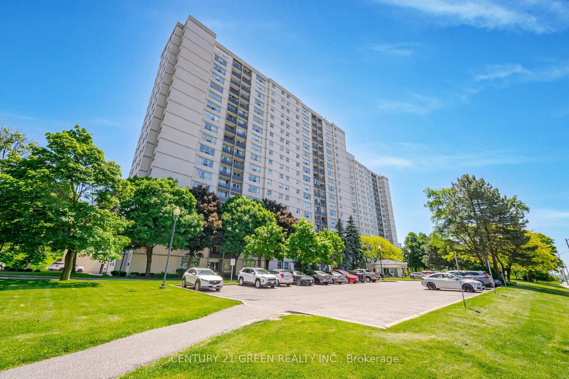 5 Parkway Forest Drive 901  Toronto ON M2J 1L2 photo