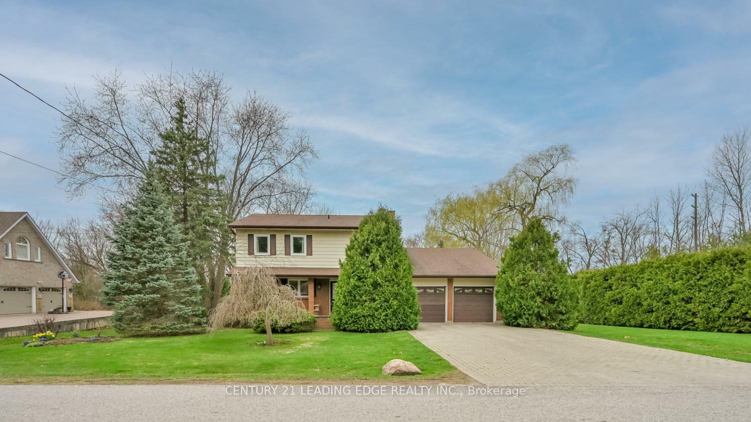 Property Photo: 2 Mill Race Court ON L3P 3J3