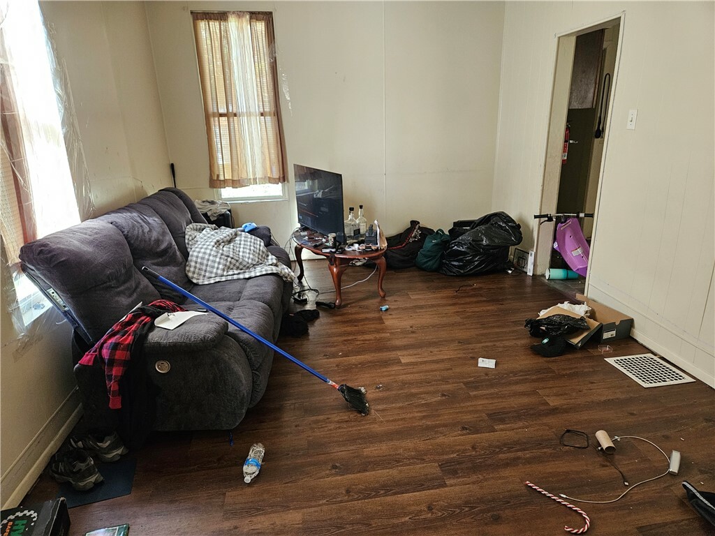 Property Photo: 3026 Zephyr Ave PA 15204