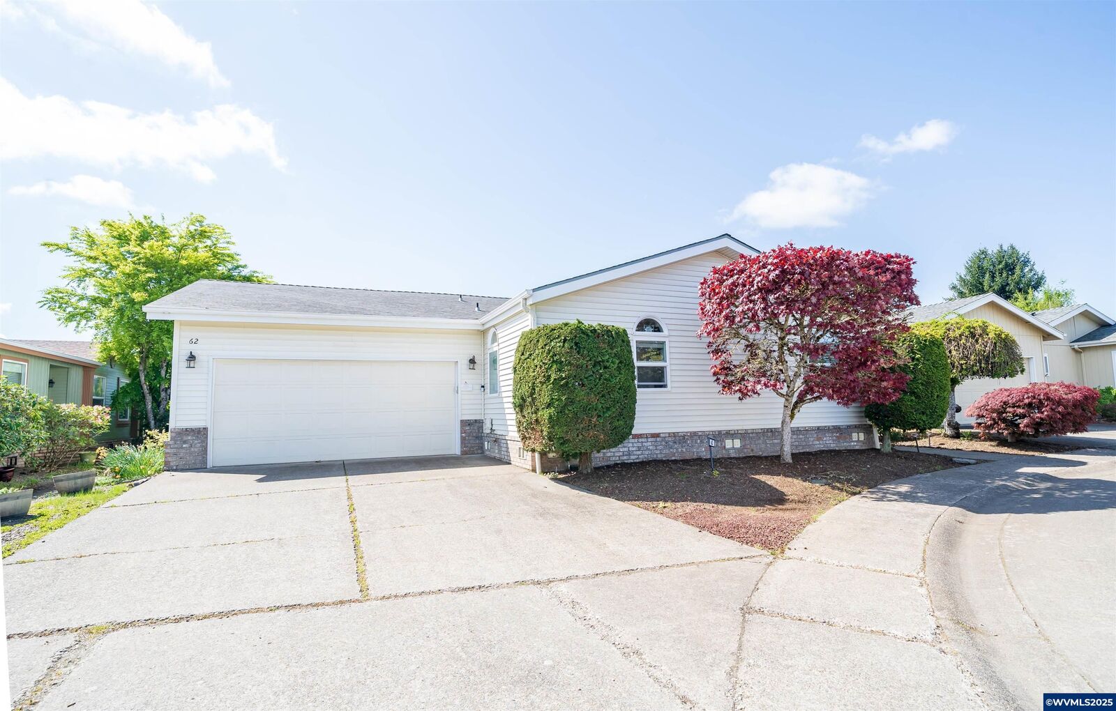 Property Photo:  2120 Robins #62 Ln SE 62  OR 97306 