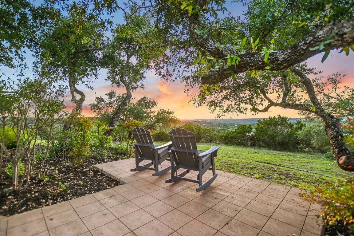 Property Photo: 100 Mesa Drive TX 78676