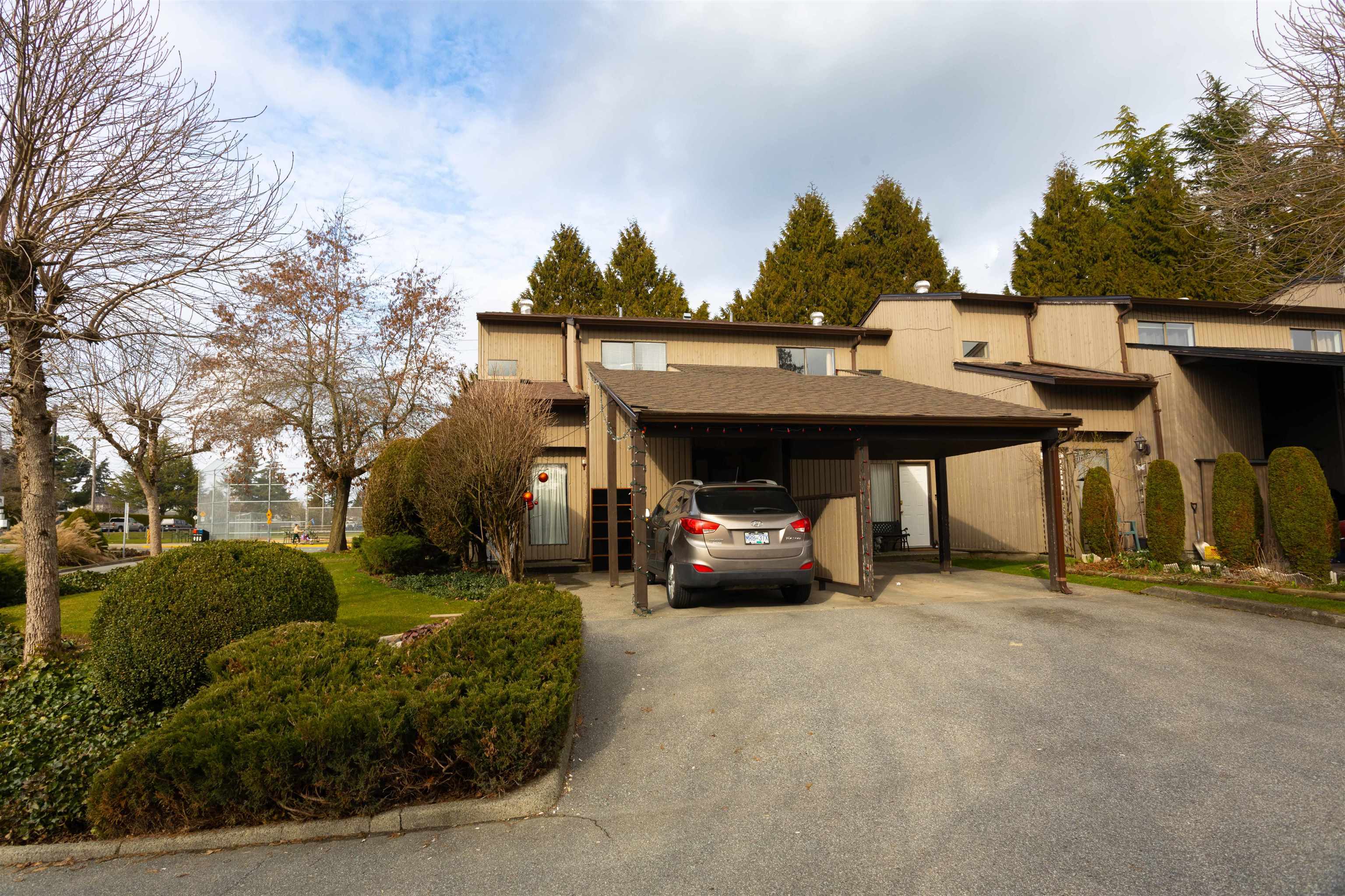 27044 32 Avenue 17  Langley BC V4W 3S9 photo
