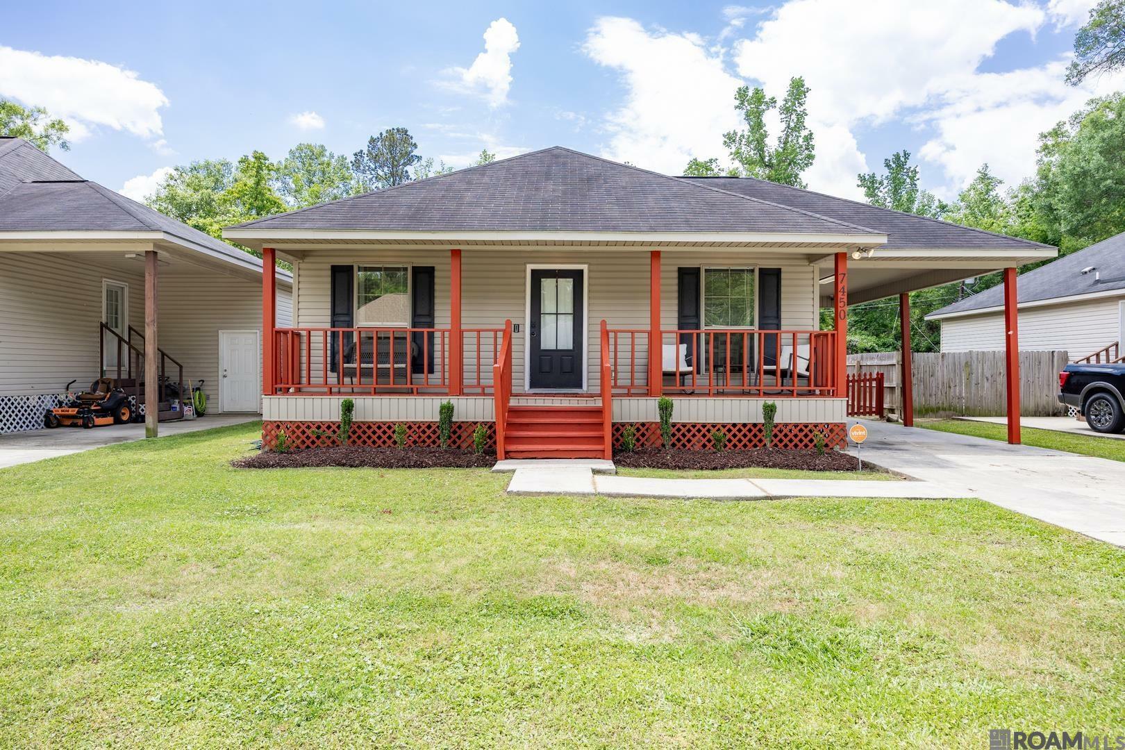 Property Photo: 7450 Callahan Dr LA 70726