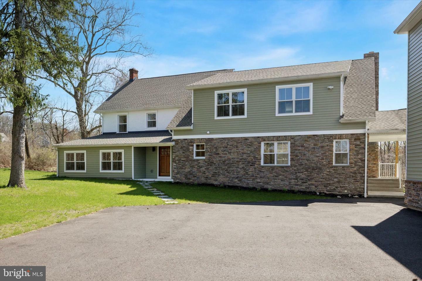 Property Photo: 1720 Route 313 PA 18944