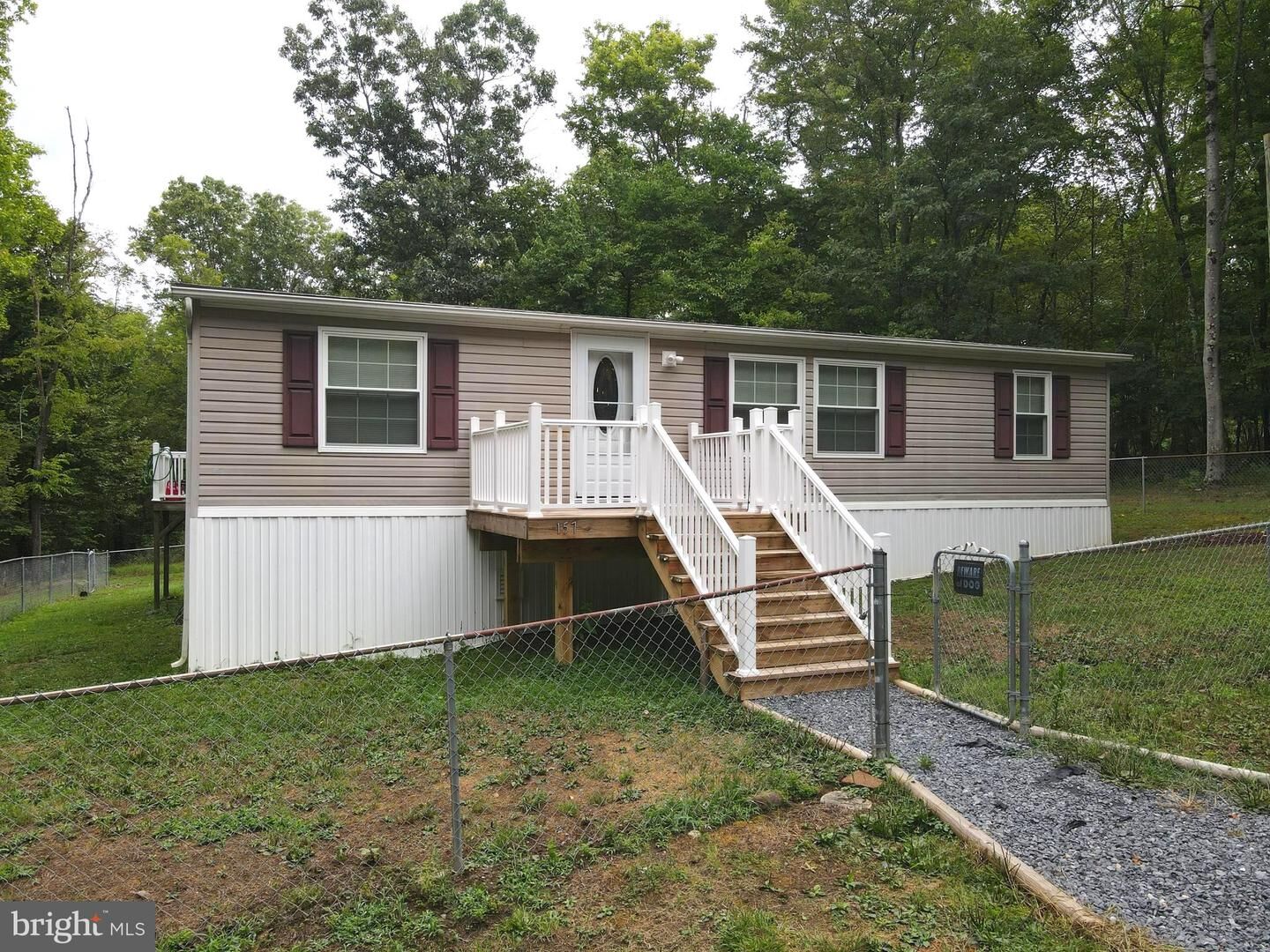 Property Photo: 157 Rockface Road WV 25431