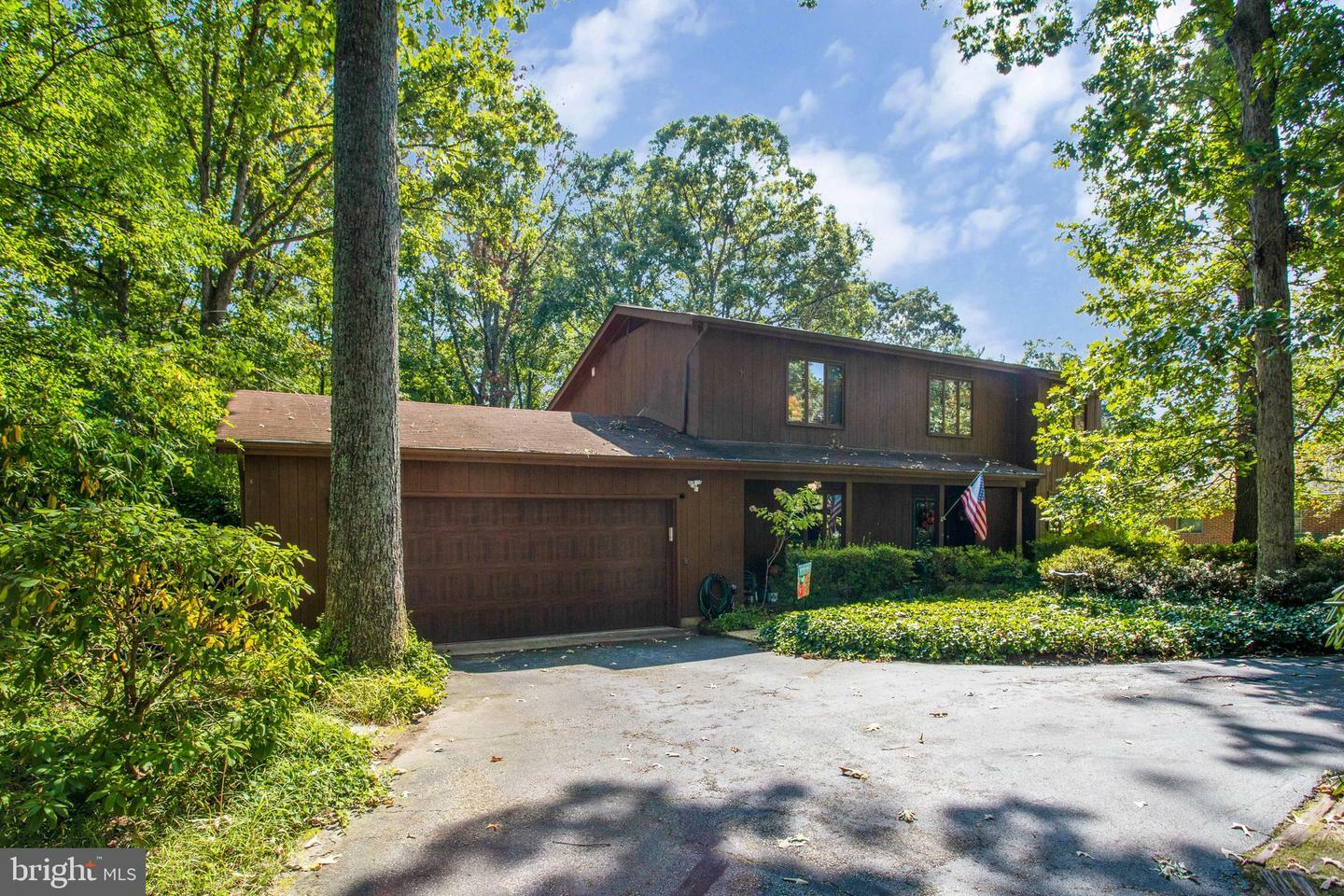 693 Wellerburn Avenue  Severna Park MD 21146 photo