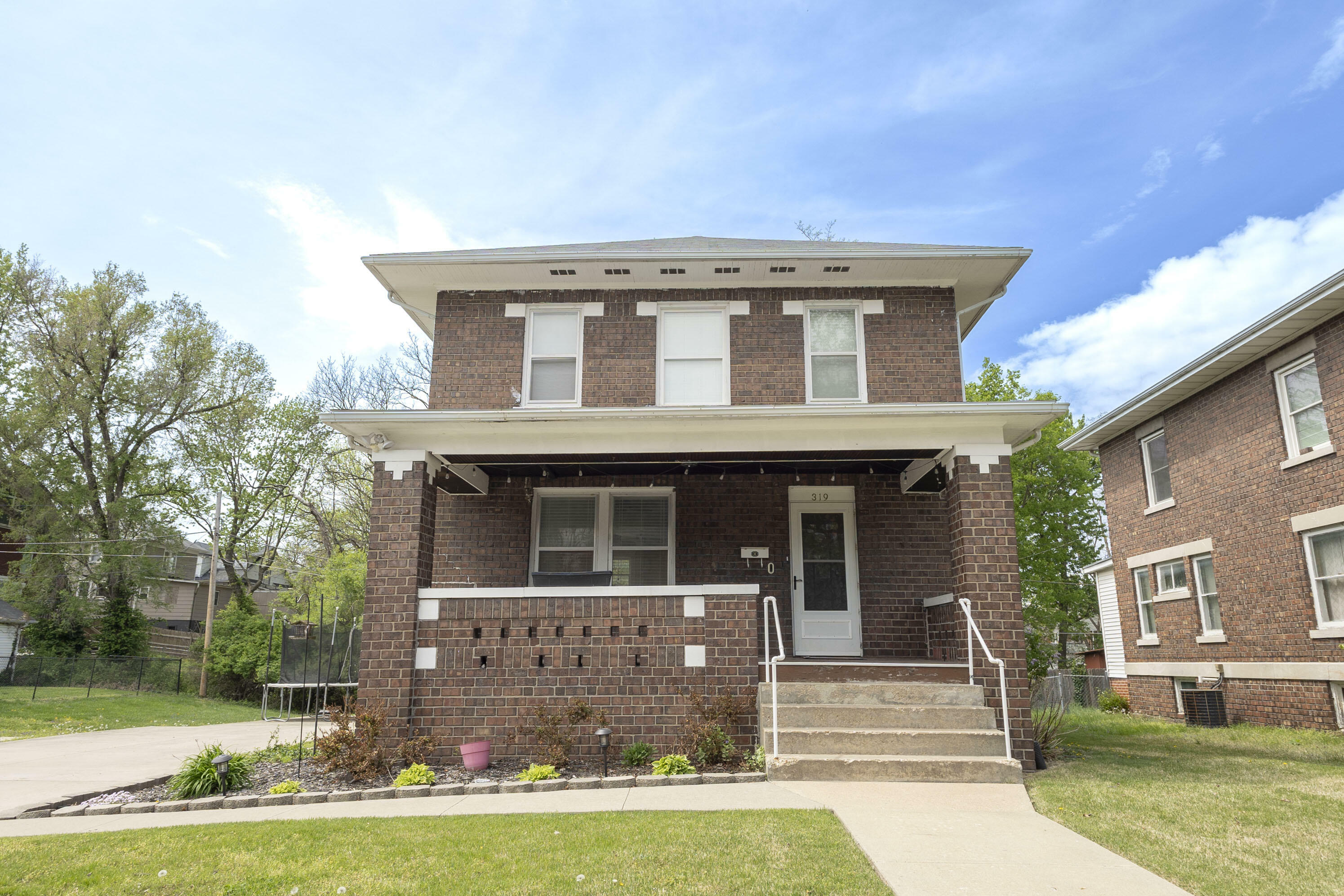 319 Epperson St  Moberly MO 65270 photo