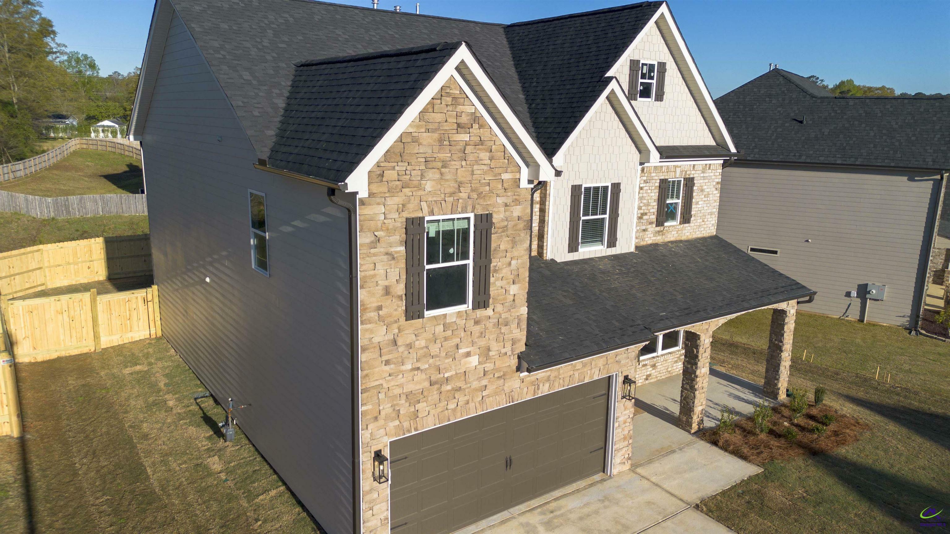 Property Photo:  102 Oak Branch Lane  GA 31005 