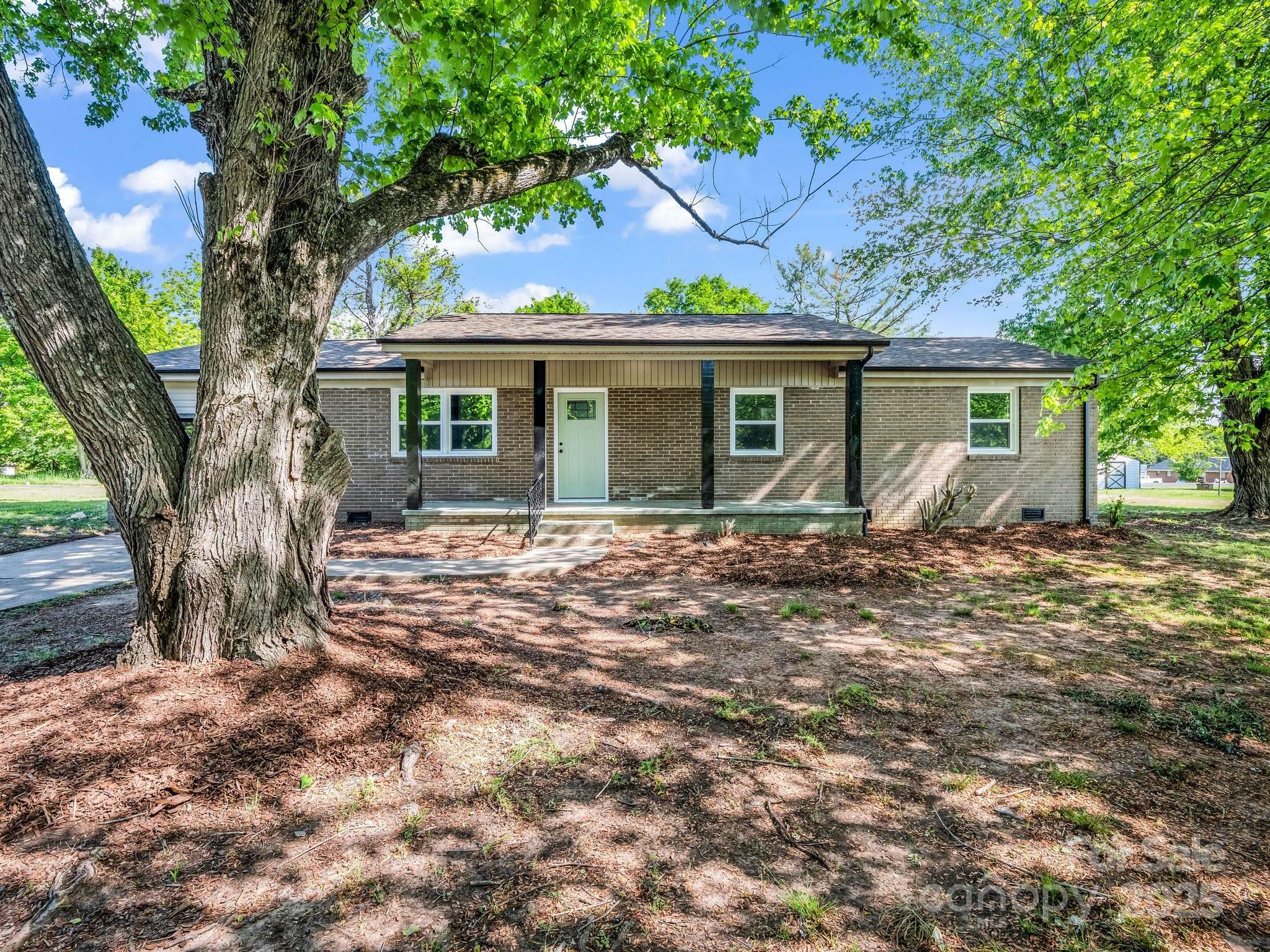 Property Photo: 106 Borders Road NC 28152