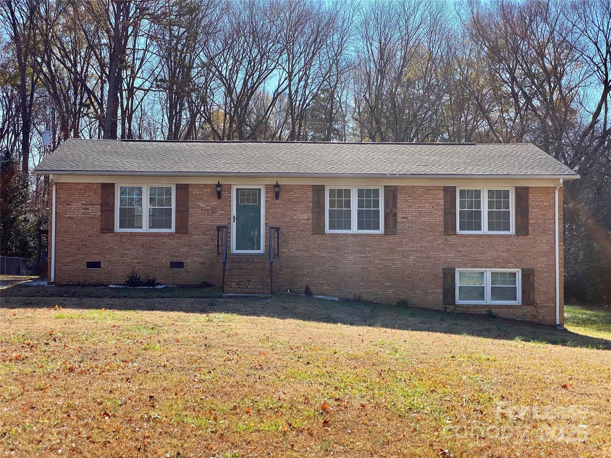 Property Photo: 1200 Vickie Lane NC 28104