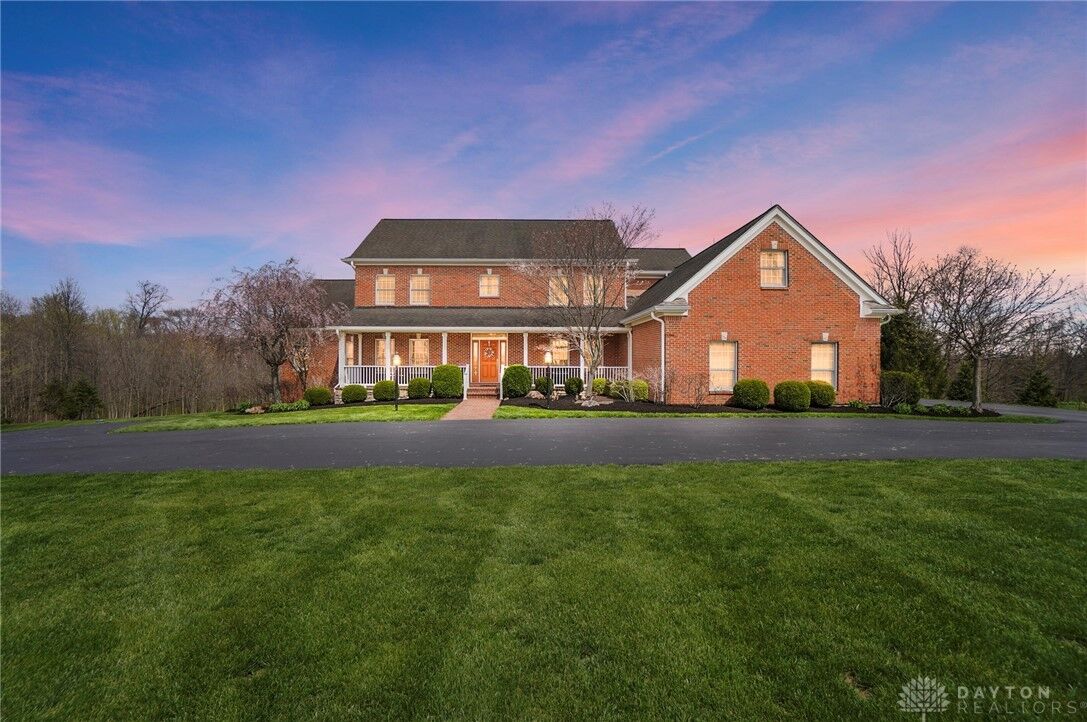 Property Photo: 676 Hadley Road OH 45113