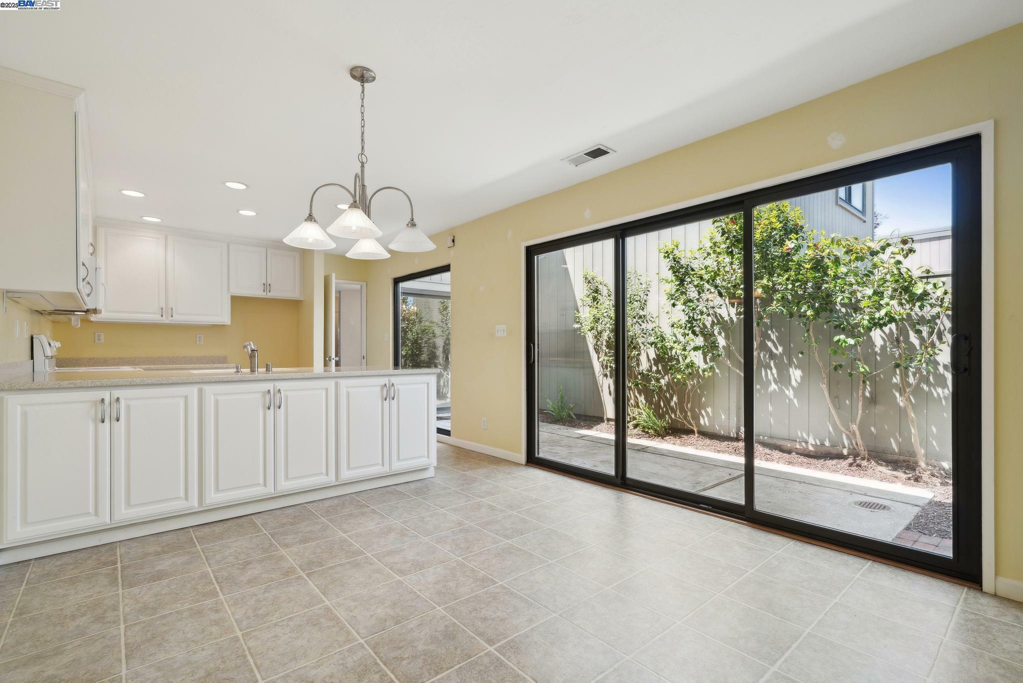 Property Photo: 3409 Catalina Ave CA 94502