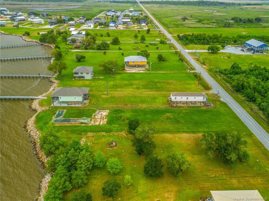 Property Photo: 9610 Big Lake Road LA 70605