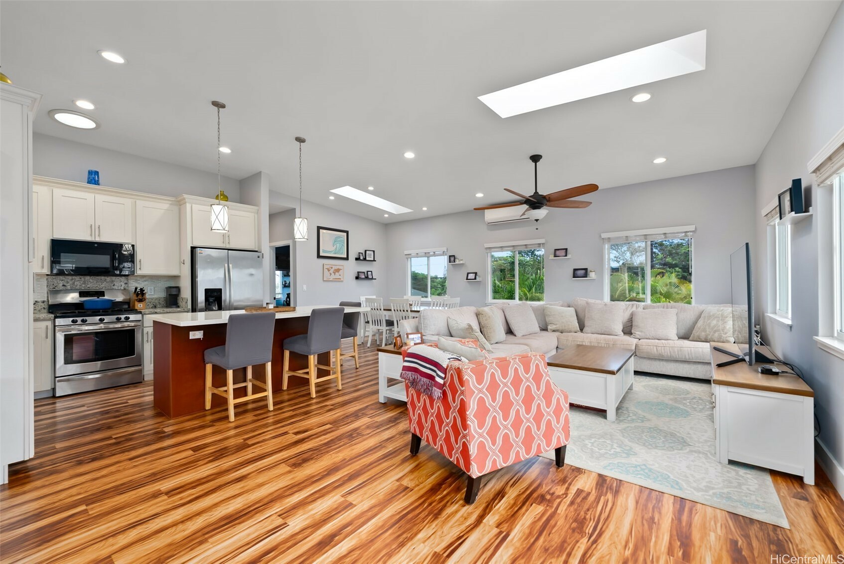 66-166 Waialua Beach Road A  Haleiwa HI 96712 photo