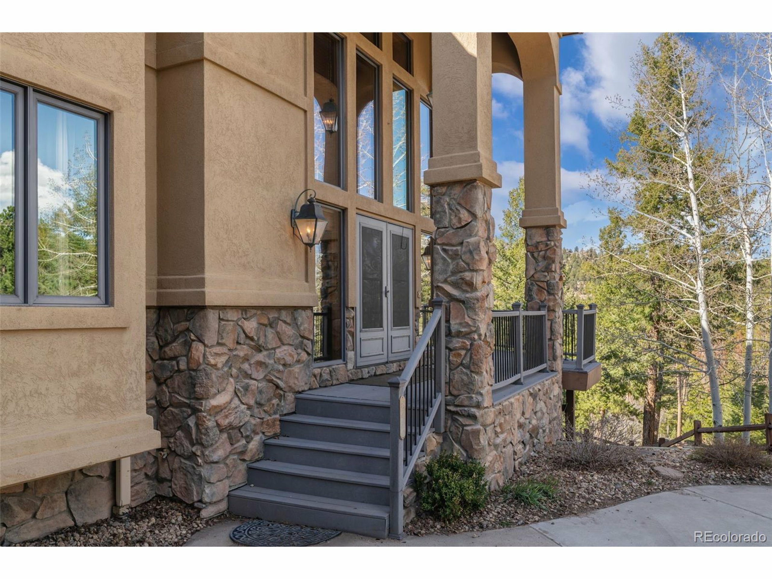 Property Photo: 5699 Northwood Dr CO 80439