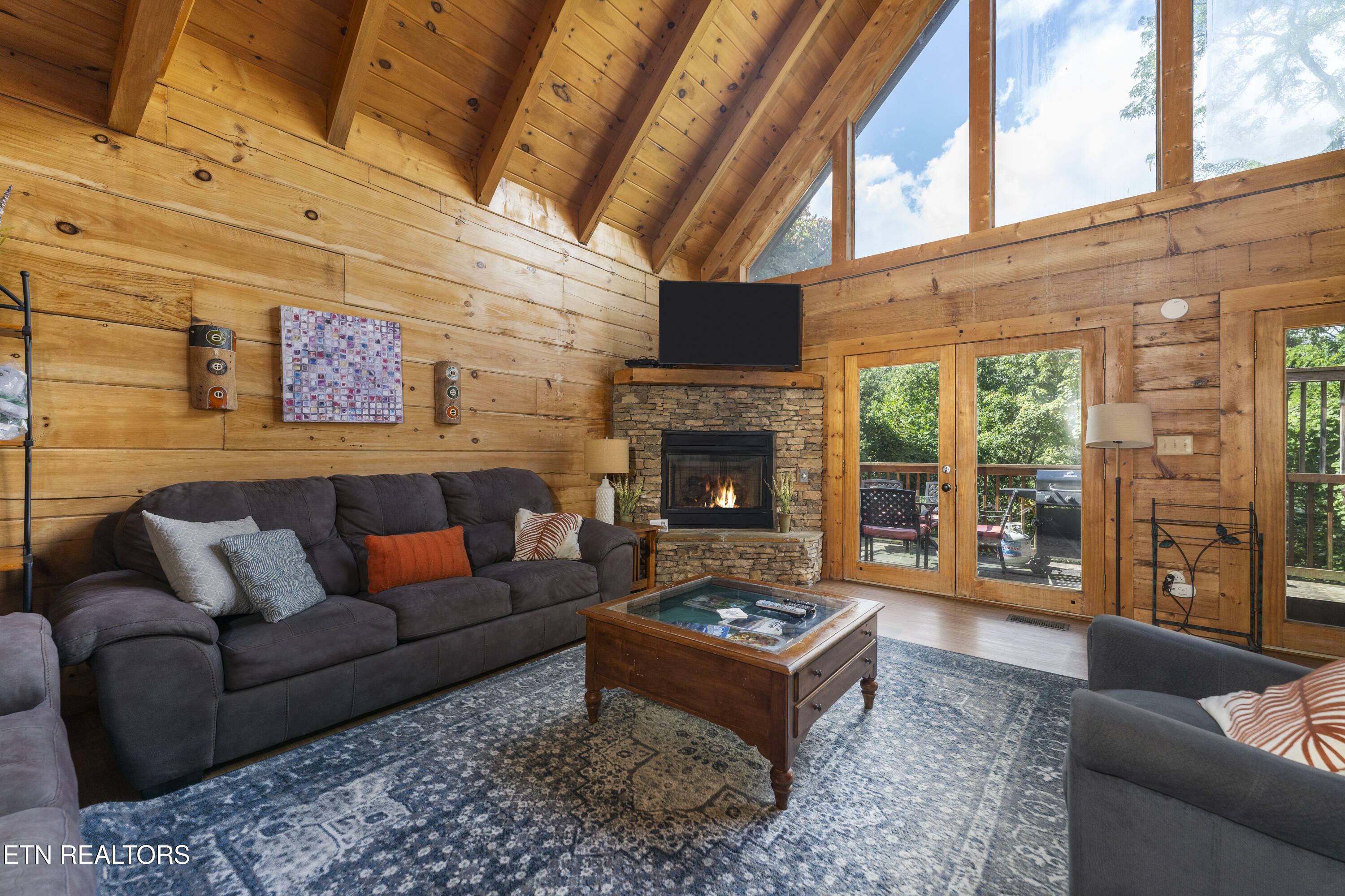 Property Photo: 1251 Bear Cub Way TN 37738