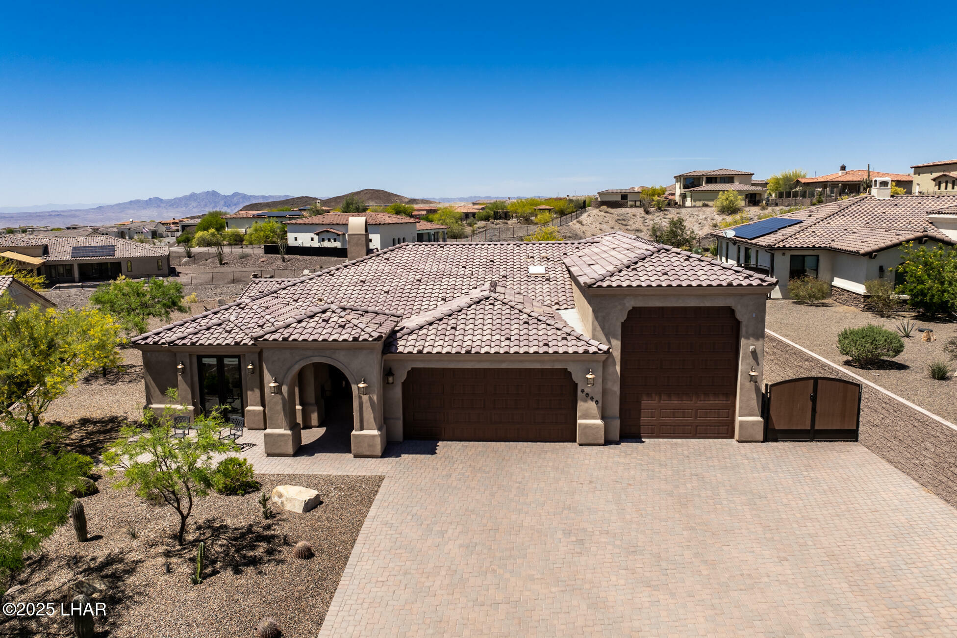 4040 Avienda Del Sol  Lake Havasu City AZ 86406 photo