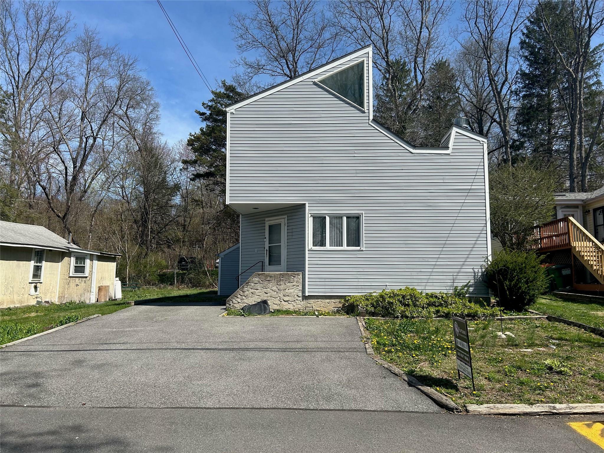 Property Photo: 40 Floradan Road NY 10579