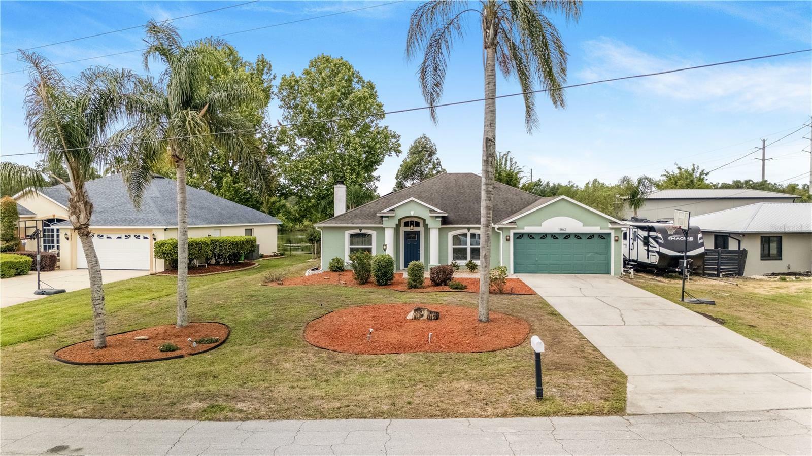 Property Photo: 1862 Shelby Terrace FL 32725