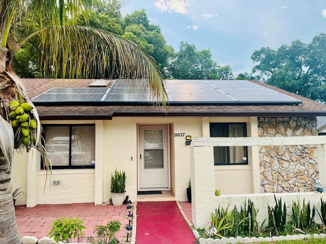Property Photo: 9937 Lancewood Street FL 32817