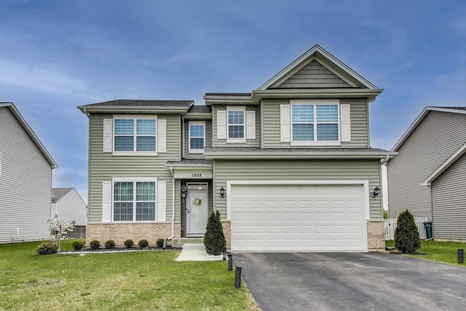 Property Photo:  1808 Birmingham Place  IL 60586 