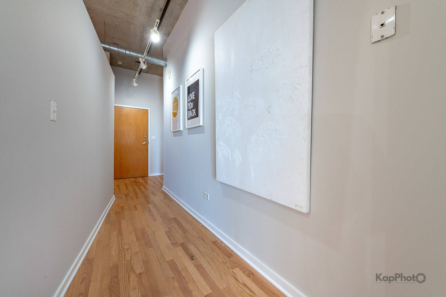 Property Photo: 933 W Van Buren Street 308 IL 60607