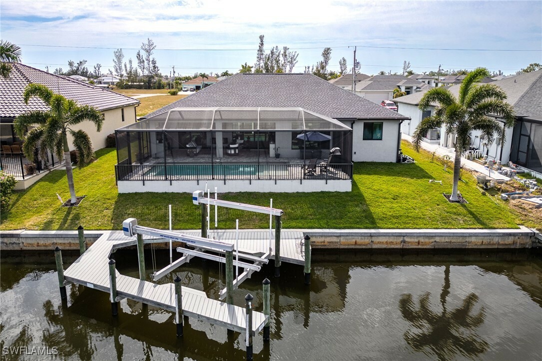 Property Photo: 1707 NW 38th Avenue FL 33993