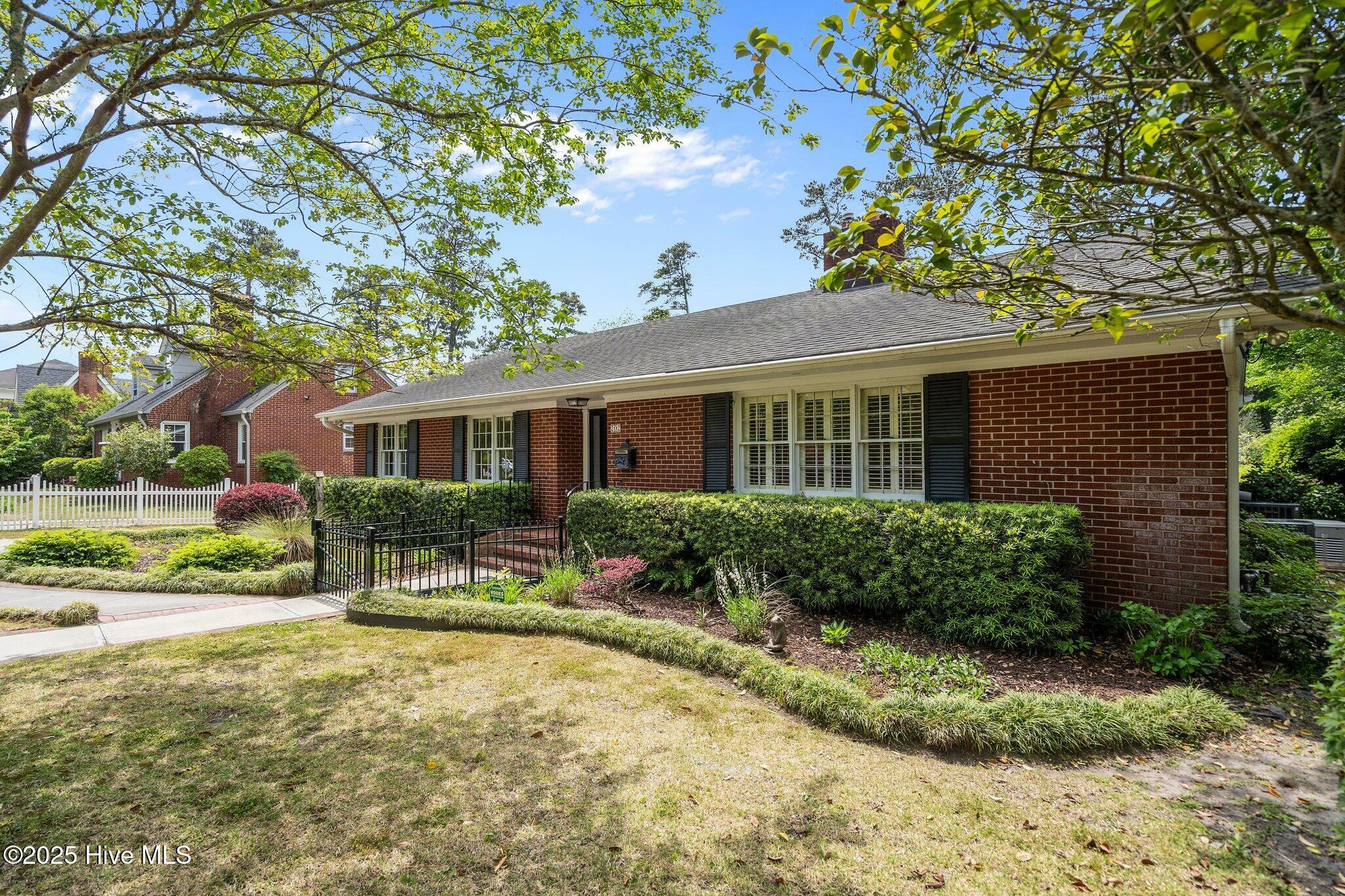 Property Photo: 202 Colonial Drive NC 28403