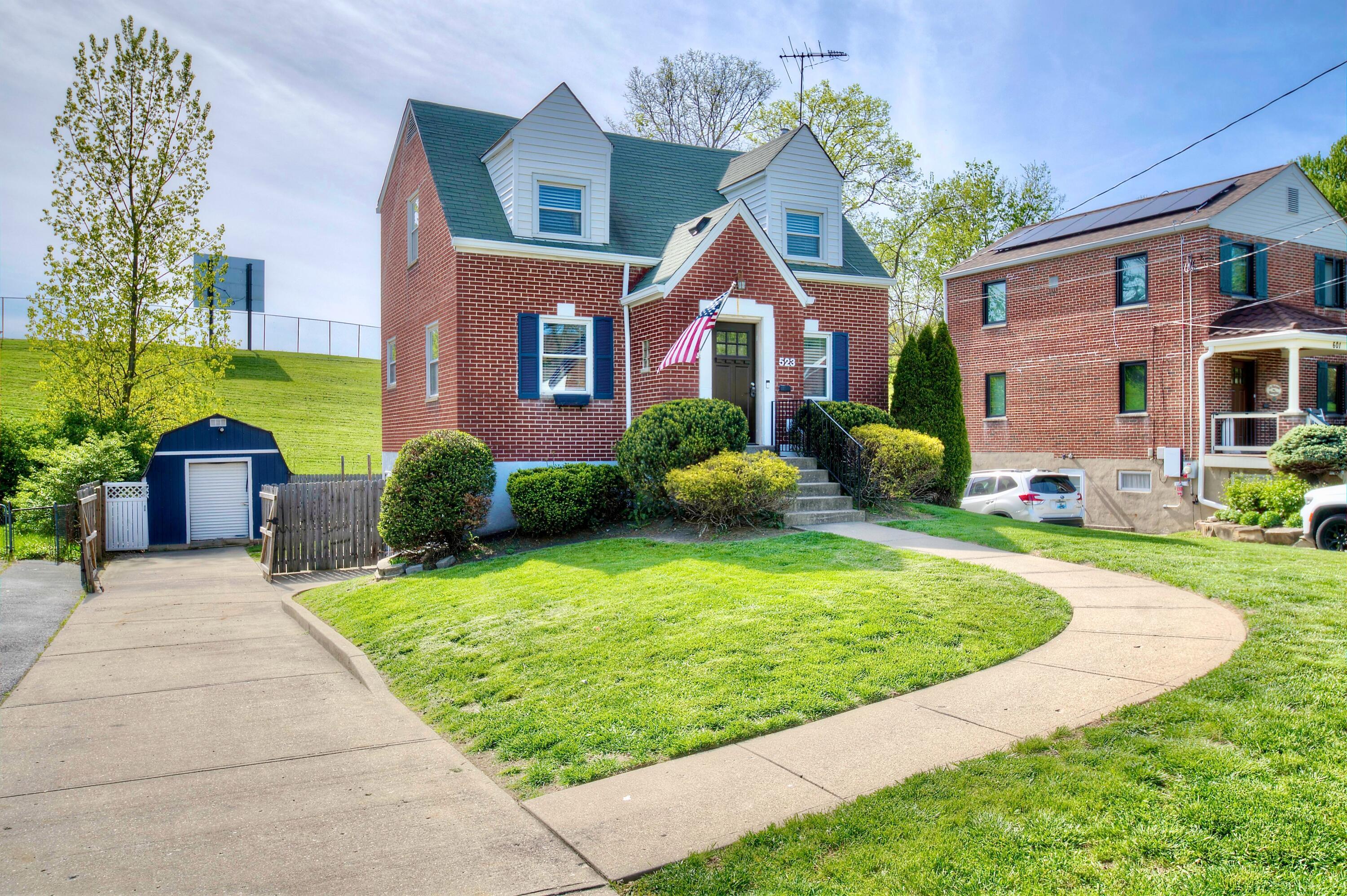 Property Photo: 523 Saint Joseph Lane KY 41011