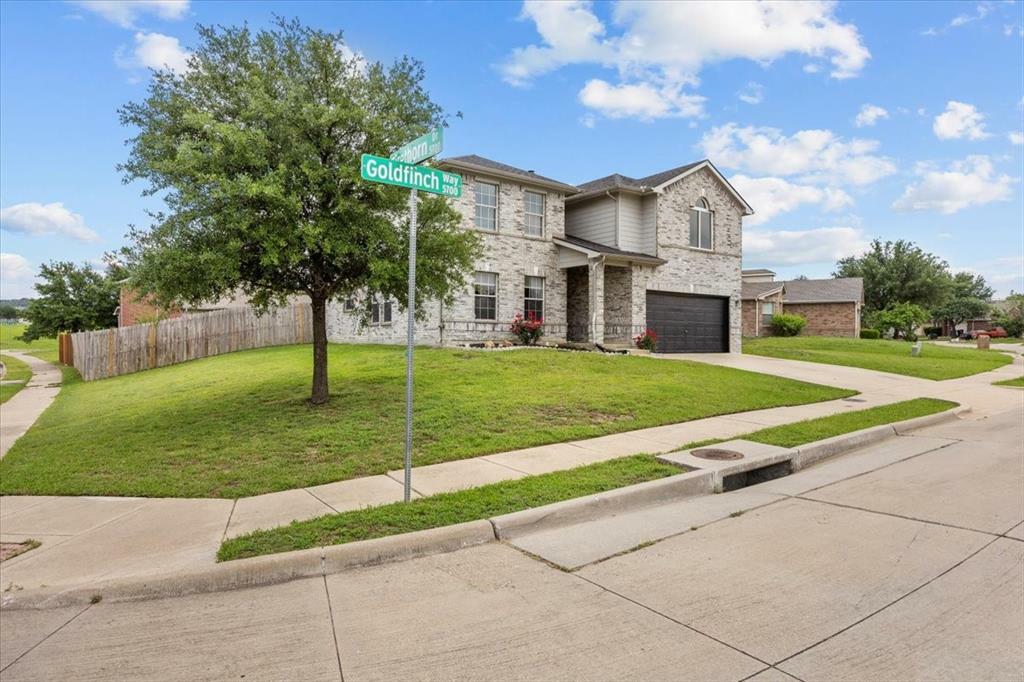 5712 Goldfinch Way  Dallas TX 75249 photo