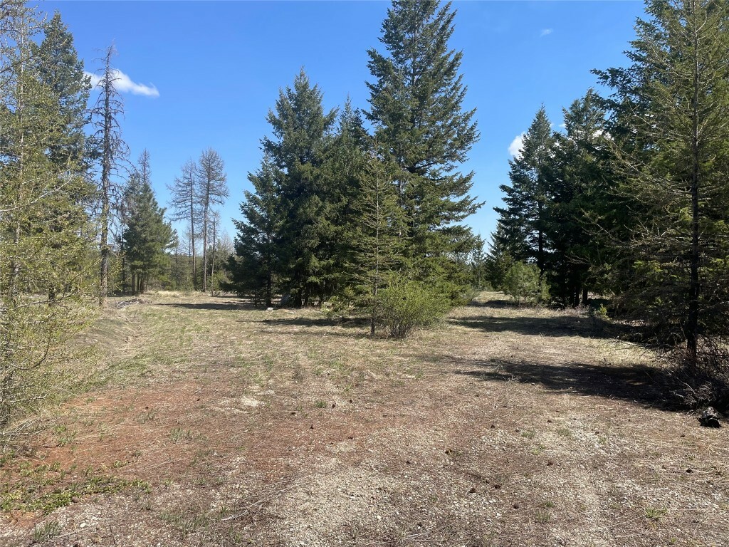 Property Photo: 710 Raven Hill Road BC V0H 1V6
