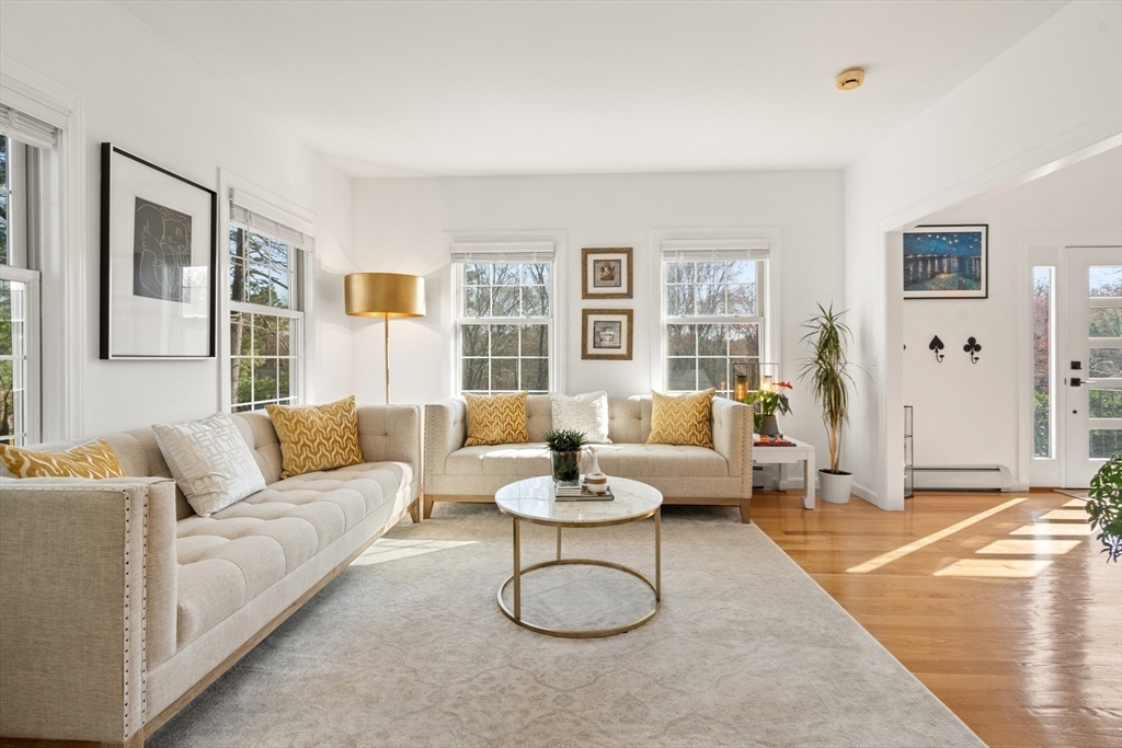 Property Photo: 18 Rockpoint Rd MA 01772