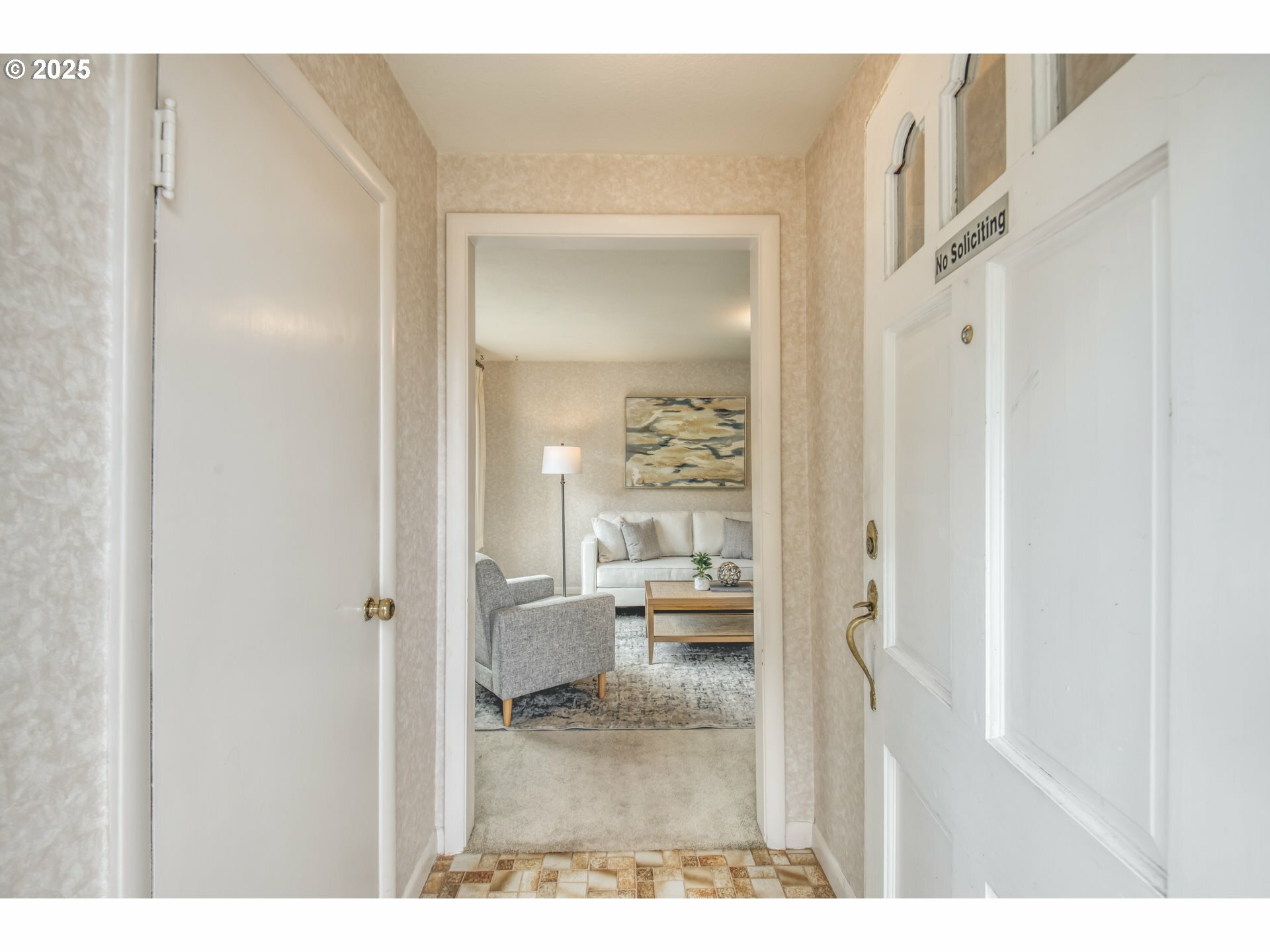 Property Photo: 4715 SW Coronado St OR 97219