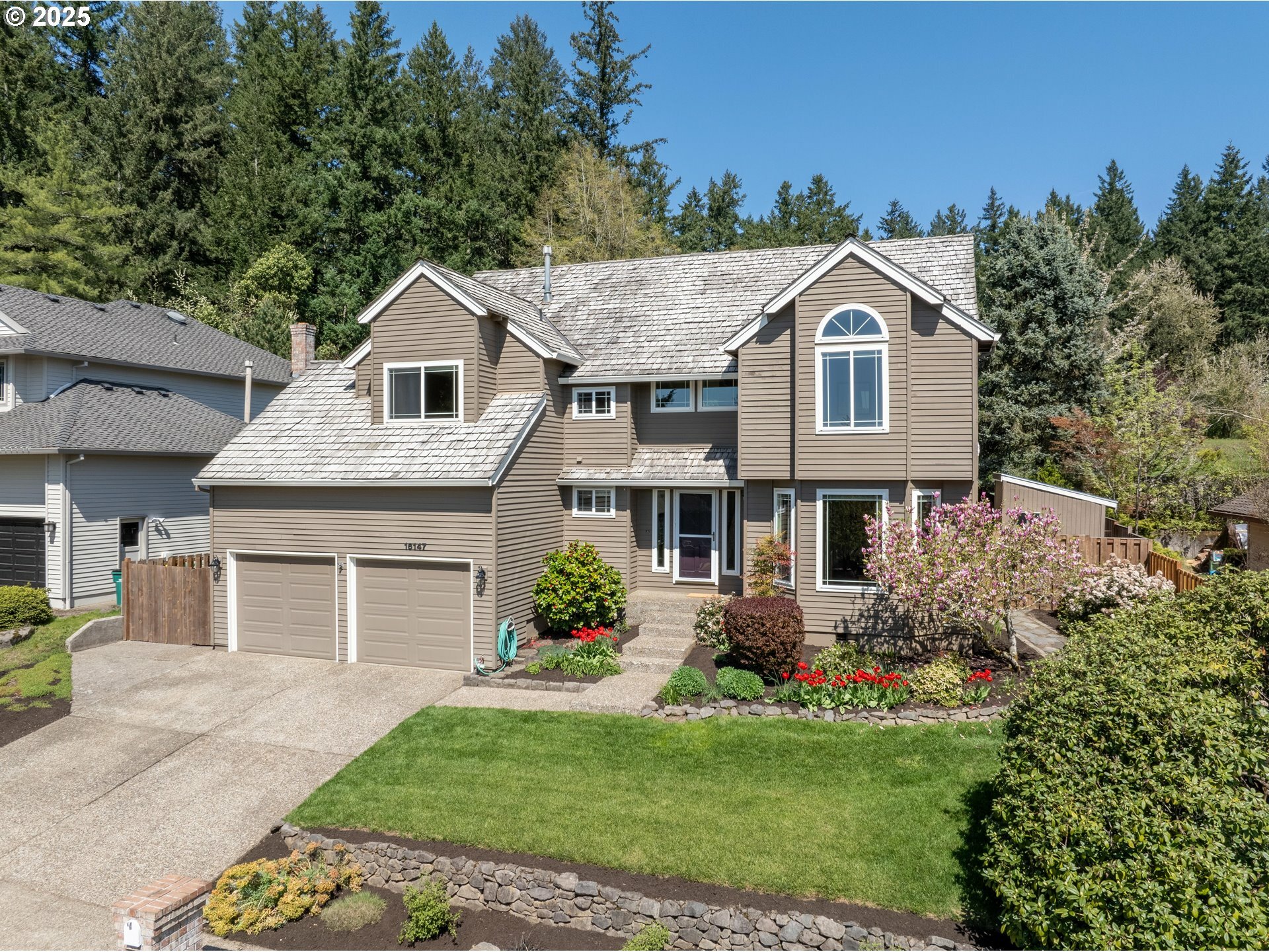 Property Photo:  16147 SW Sumac St  OR 97007 