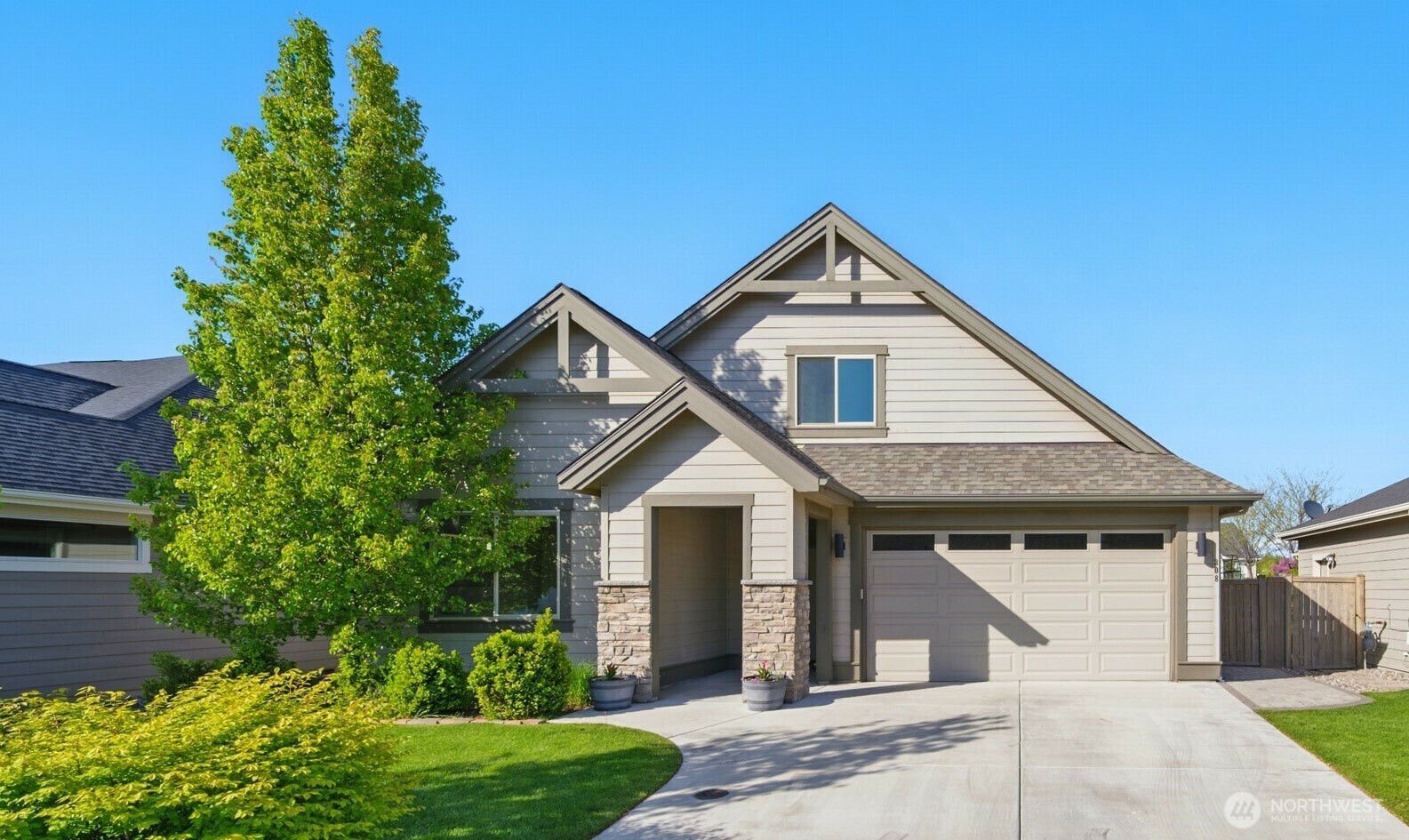 Property Photo: 308 Chardonnay Court WA 99362
