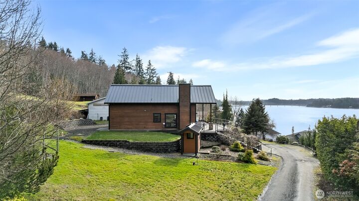 Property Photo: 382 E Bergeson Road WA 98584
