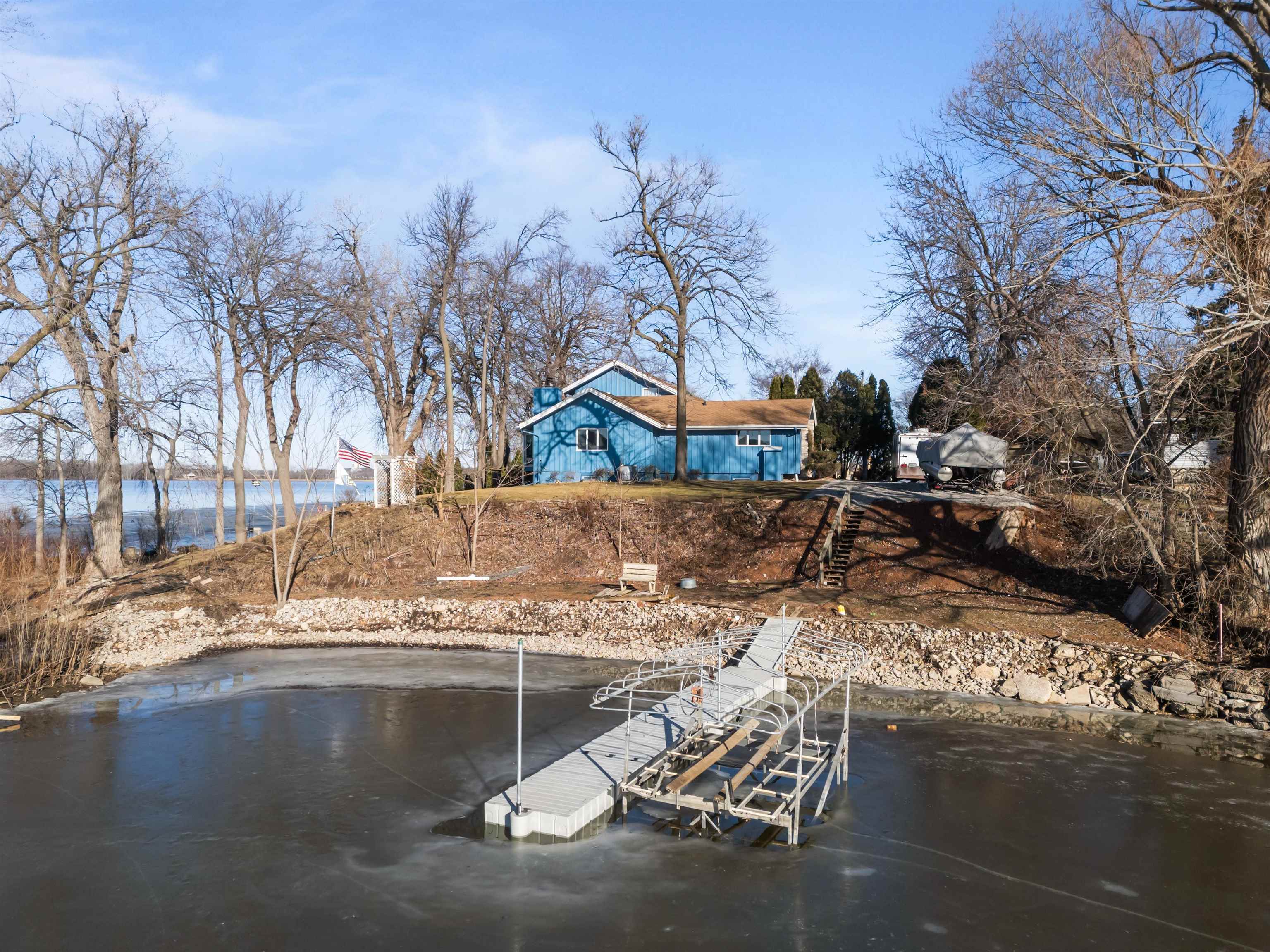 Property Photo: 1096 Lakeshore Drive WI 54952
