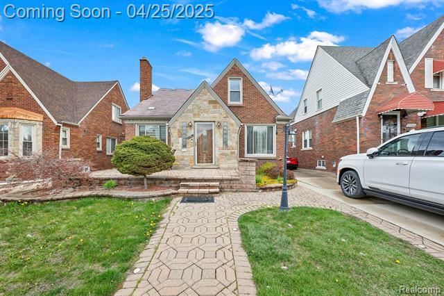 Property Photo: 7716 W Morrow Circle MI 48126