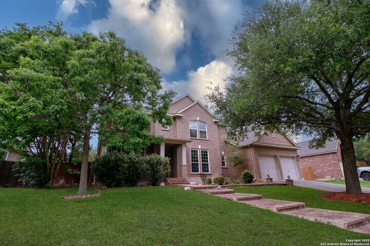 Property Photo: 511 Mesa Rdg TX 78258