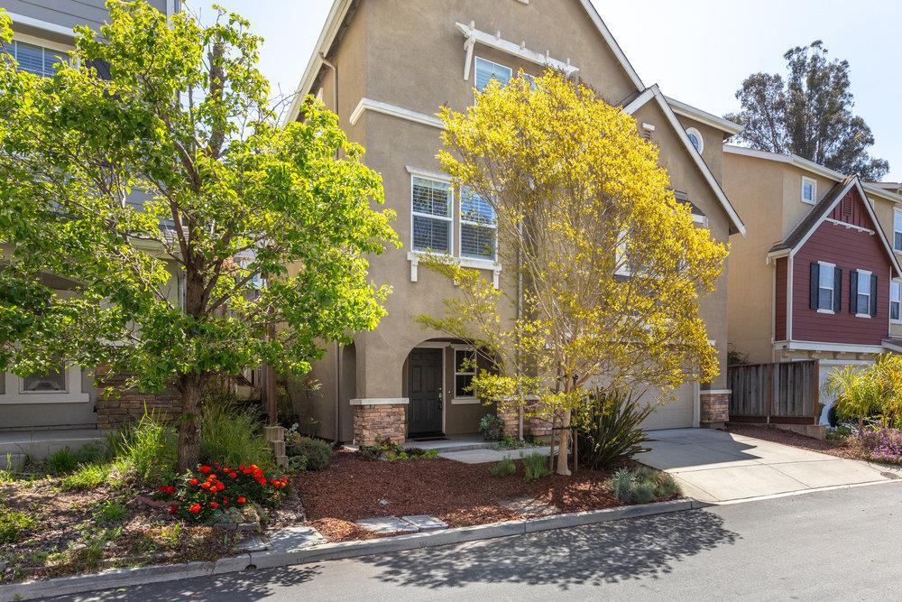 Property Photo: 104 Meadowview Lane CA 95060