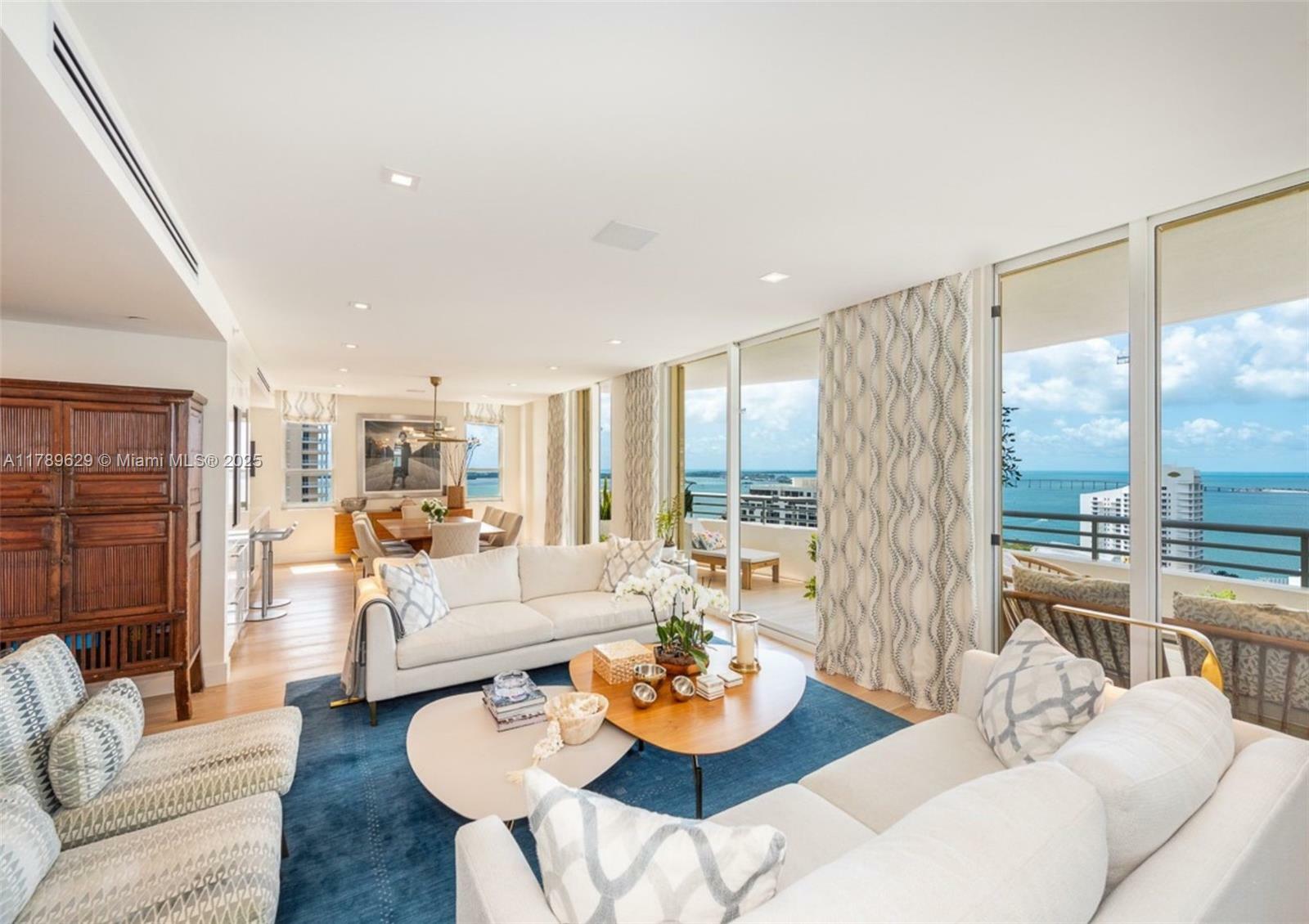 Property Photo: 888 Brickell Key Dr 2501 FL 33131