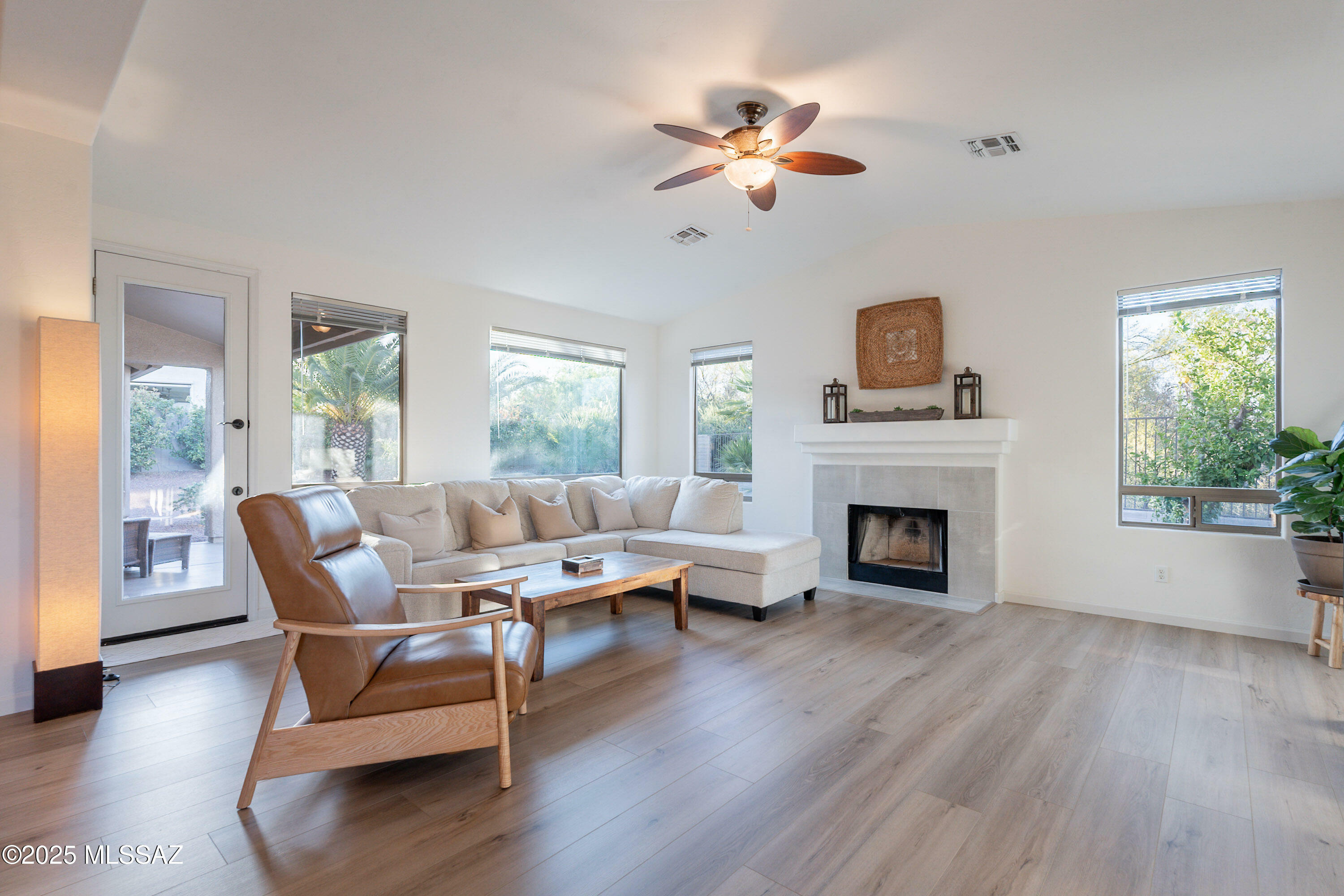 829 E Hickman Drive  Oro Valley AZ 85737 photo