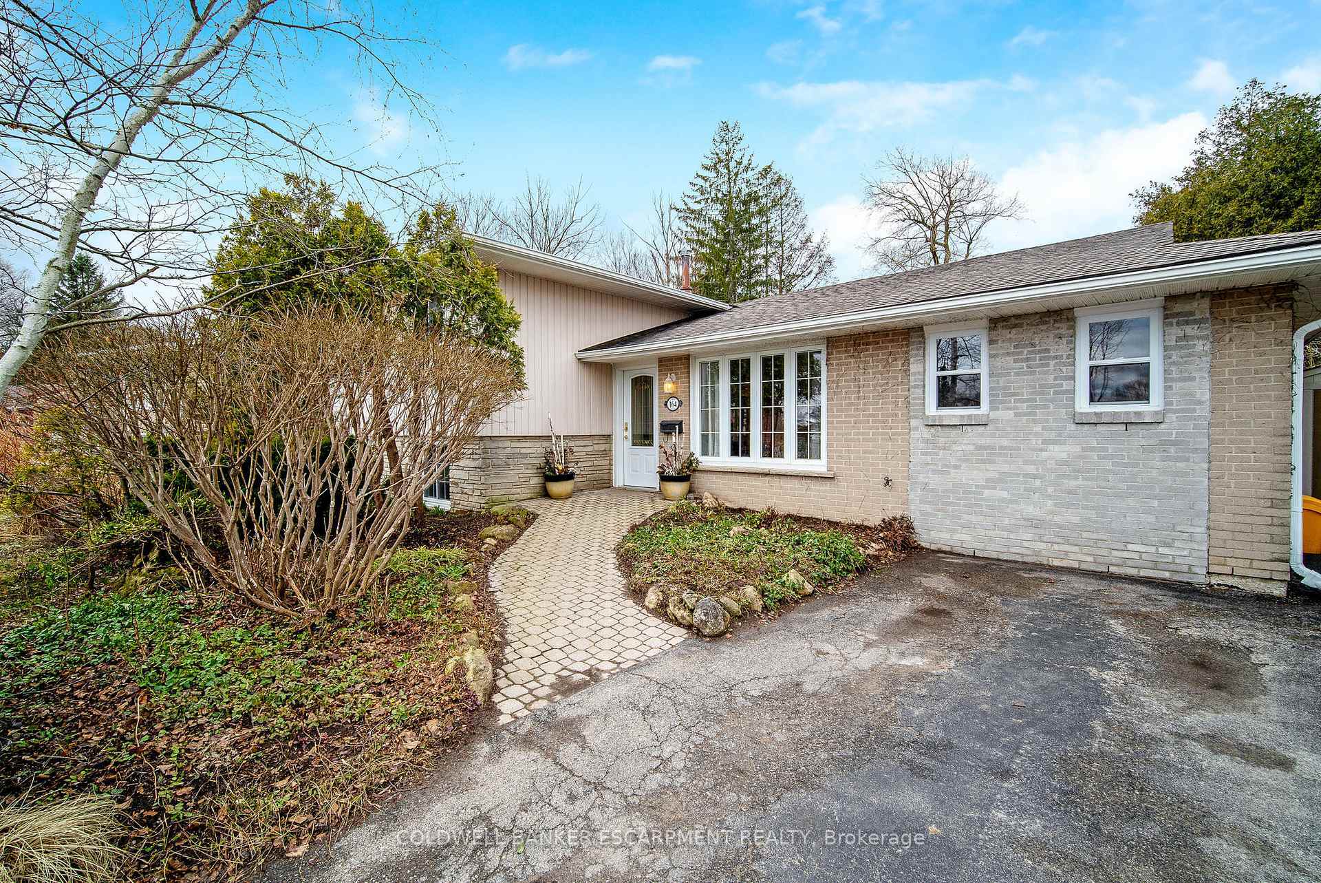 Property Photo: 164 Elmore Drive ON L7J 1T2