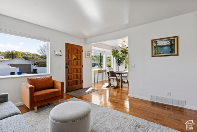Property Photo: 1552 E Lanebrook Ln UT 84124