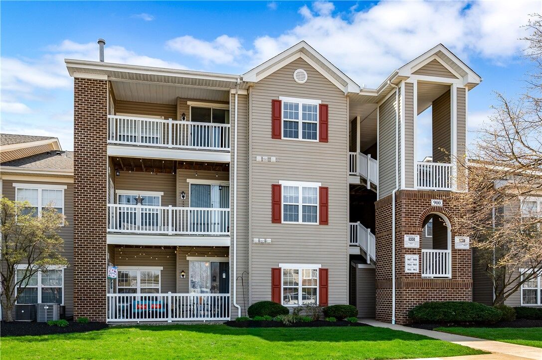 Property Photo: 901 Stockton Ridge PA 16066