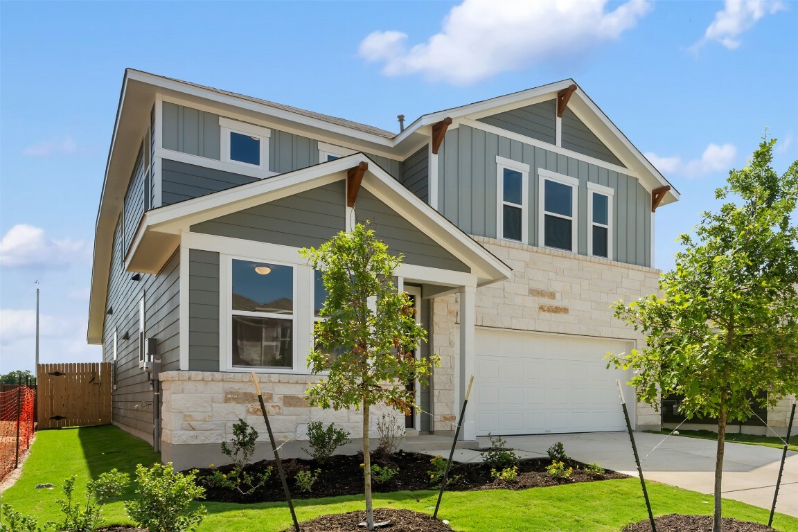 Property Photo: 121 Prairie Falls Drive TX 78634