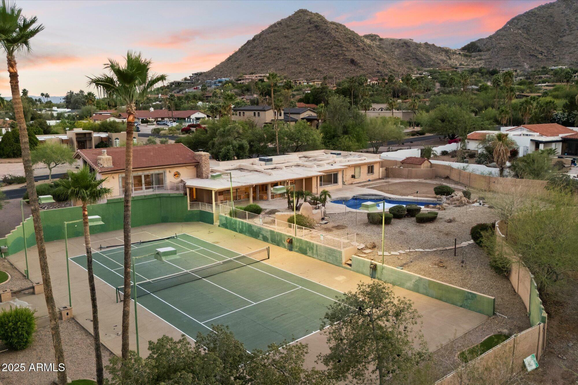 Property Photo: 4744 E Foothill Drive AZ 85253